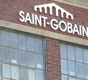 Saint-Gobain invests in its employees’ communities