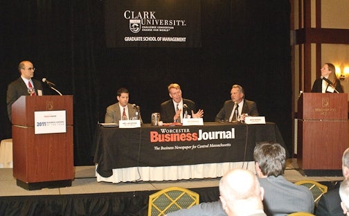 201103_NEWS01_303049994_AR_0_0