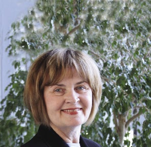 2015 Outstanding Women In Business: Joyce Murphy, Commonwealth Medicine