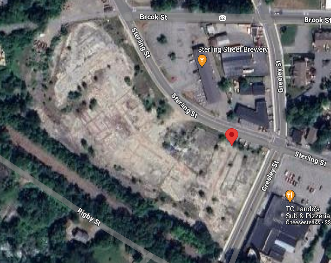A satellite image of an empty parcel